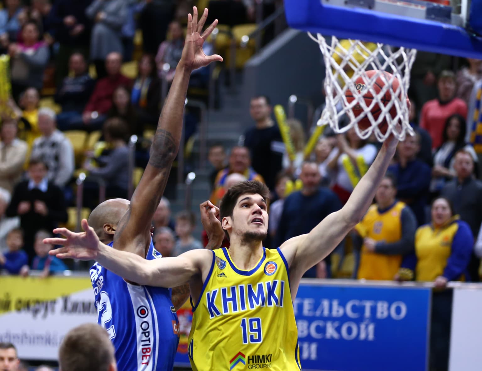 Khimki’s Defense Stifles Kalev