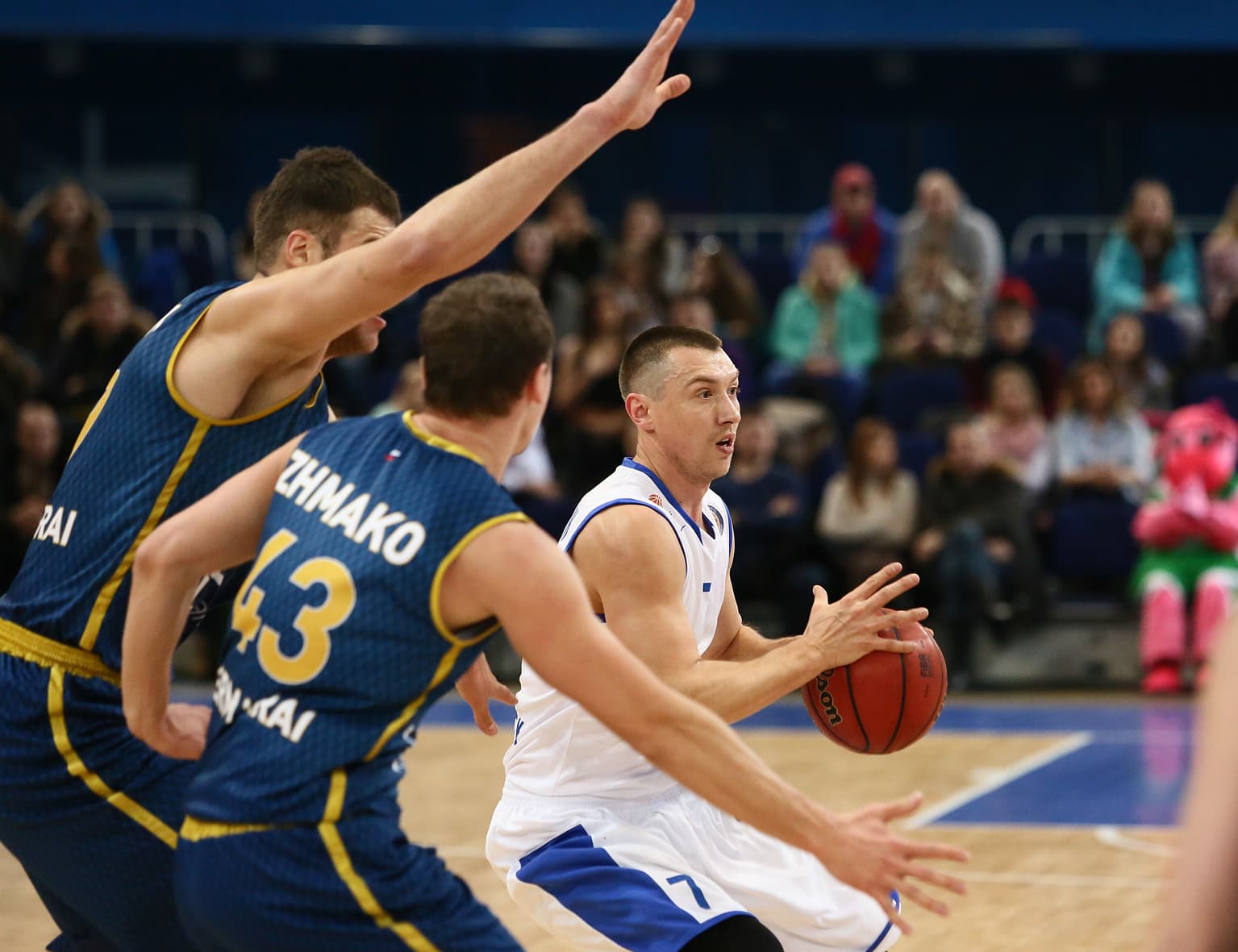 Enisey Stops Parma Rally At The Line