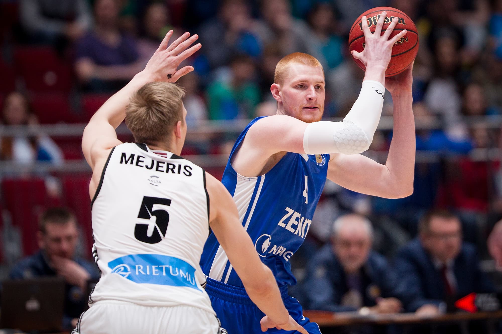 Zenit Snags Game One vs. VEF