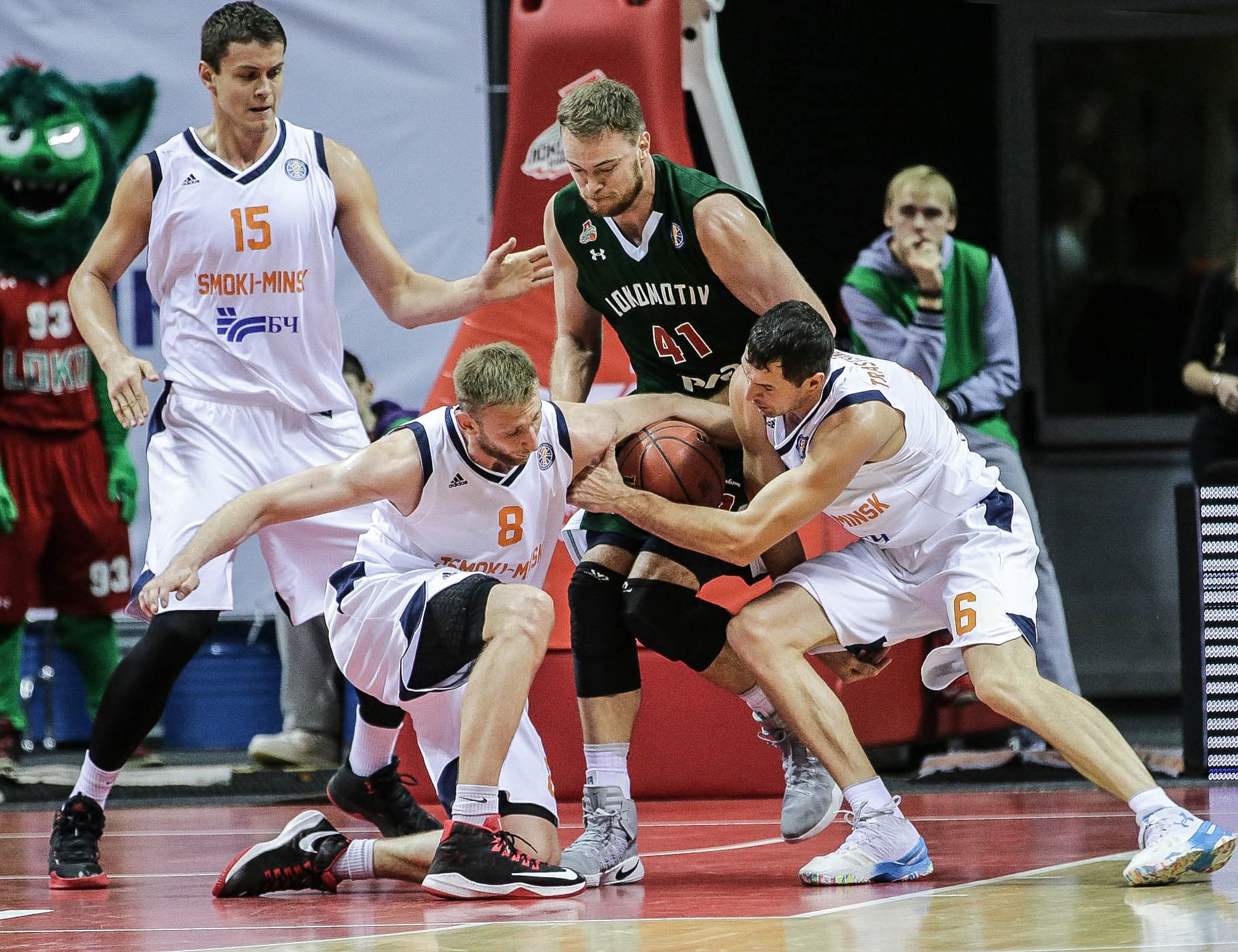 Loko Stifles Minsk At The Basket Hall