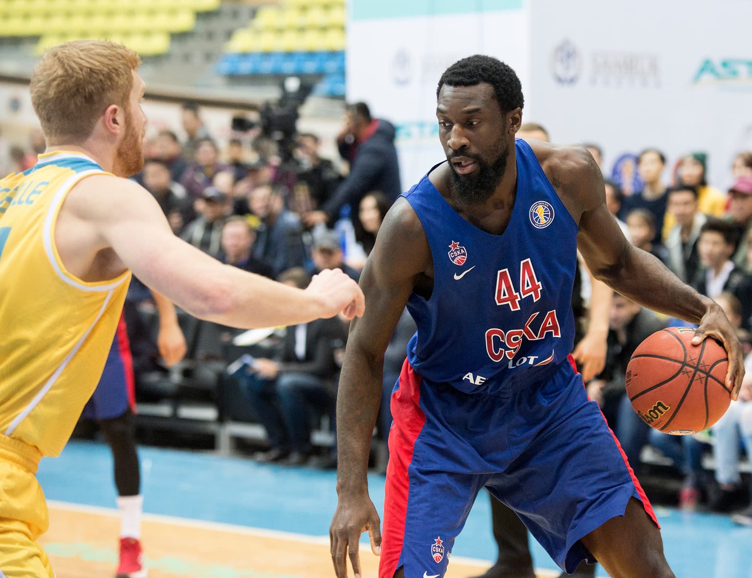 Army Men Wear Down Astana On The Road