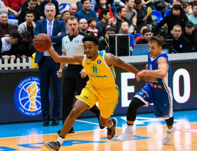 Astana Crushes Kalev For 6th Win