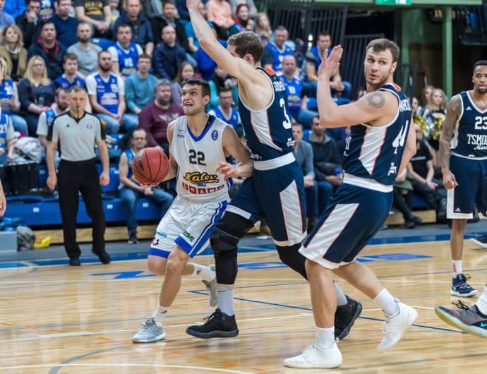 Kalev Buries Minsk, Now Tied For 8th Place
