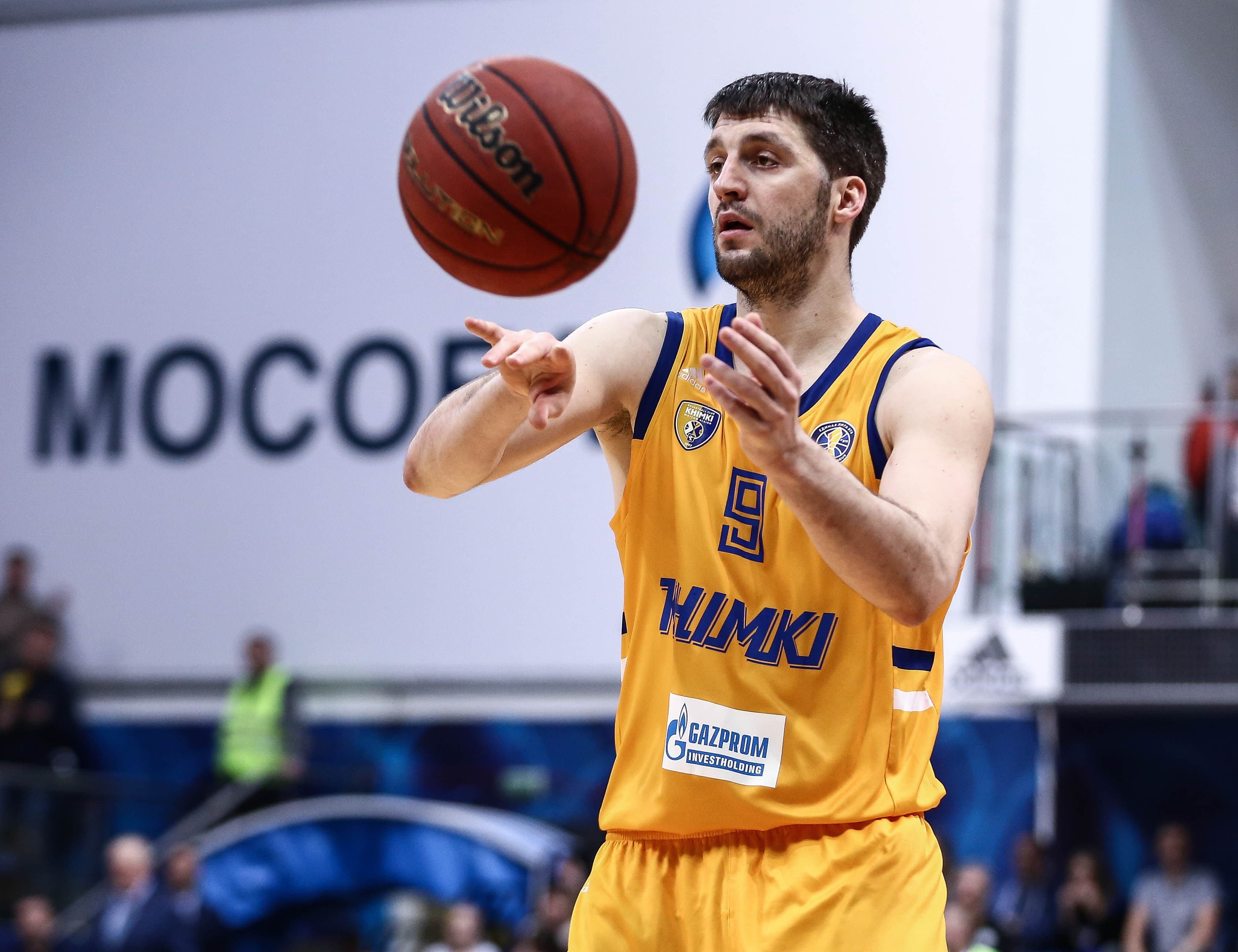 Top 10 Assists Of The Season (VIDEO)