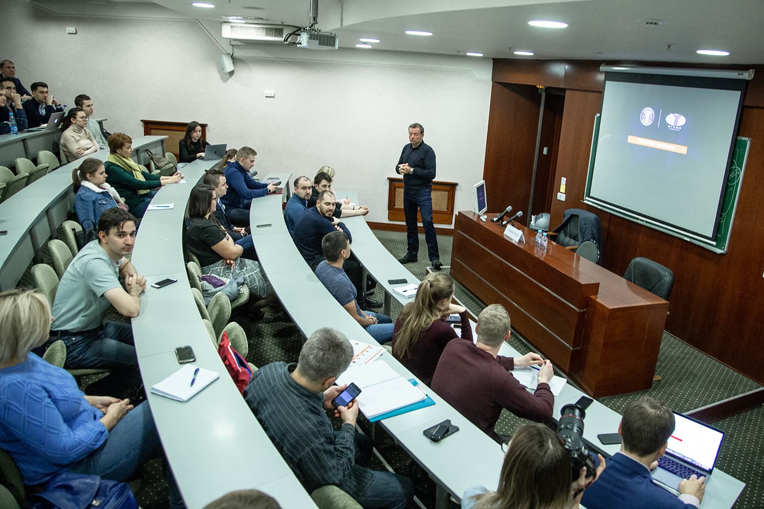 Sergey Kuschenko gives a lecture at MGIMO on topic “Basketball as business”