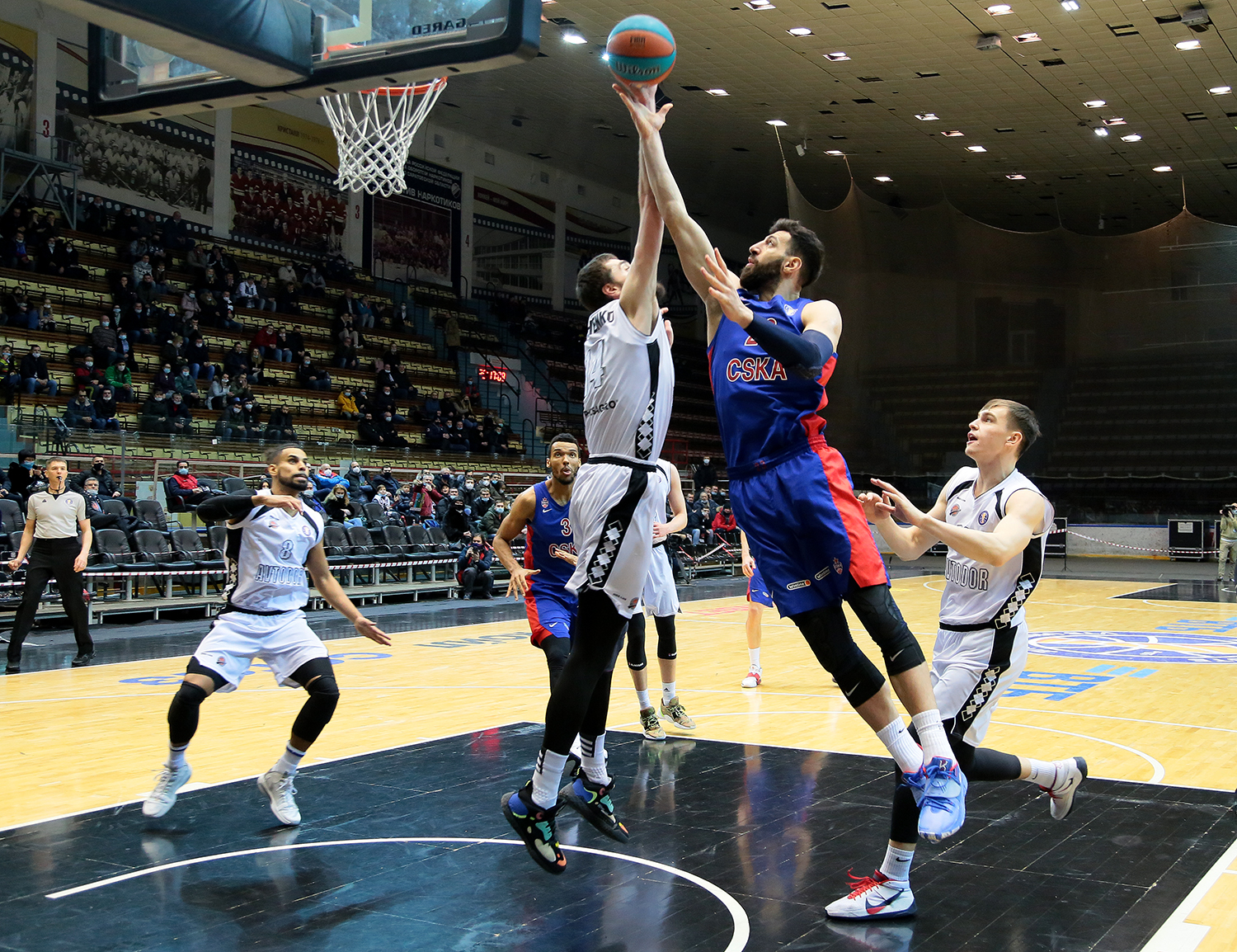 CSKA win in Saratov and continue to chase Zenit