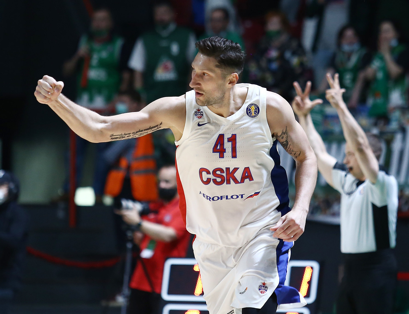 CSKA extends contract with Nikita Kurbanov and splits with Darran Hilliard