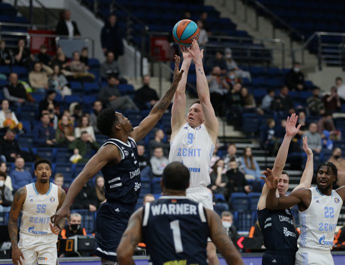 Zenit wins in Minsk and continues to chase UNICS