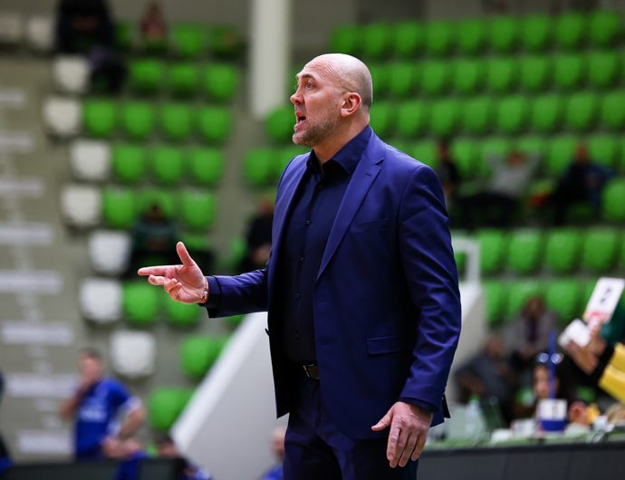 Nebojsa Vidic is Avtodor new head coach
