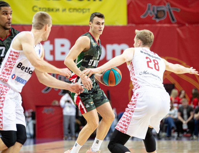 Nenad Dimitrijevic set a season high in assists in 1 game