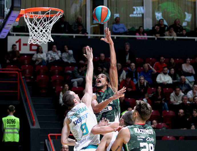 UNICS scores a 100 again and continues the winning streak