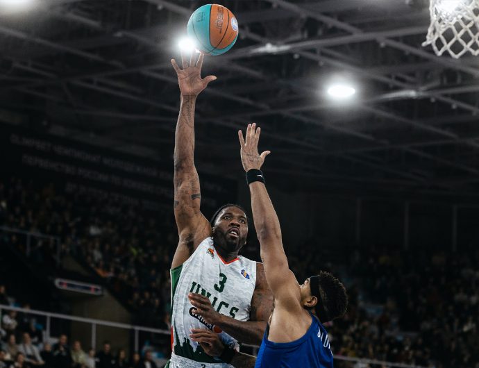 UNICS wins in Perm and goes back to the 2nd place
