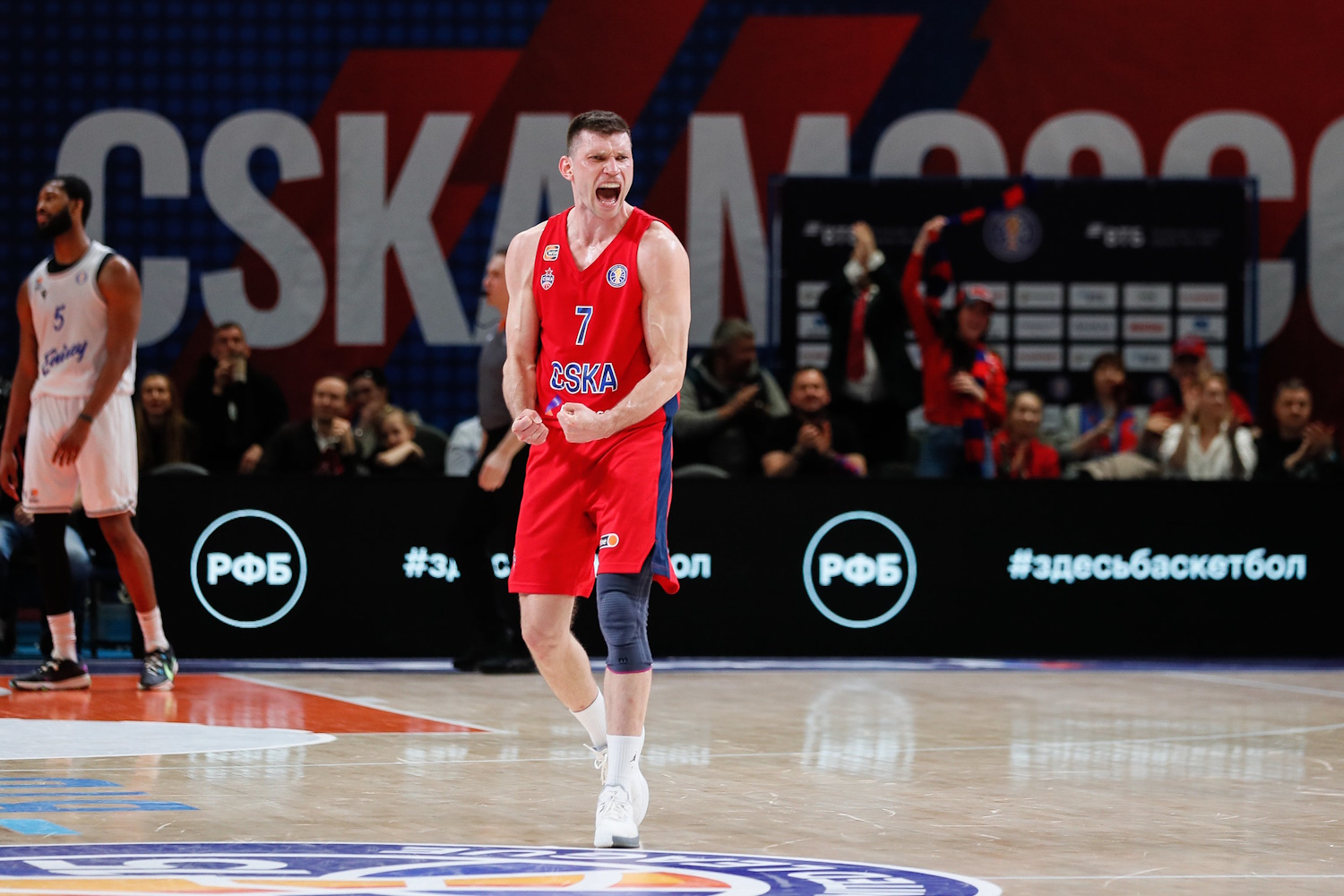 Ivan Ukhov helped CSKA beat Enisey with 17 points, 7 rebounds, 7 assists