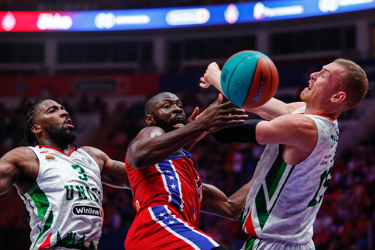 CSKA vs. UNICS. Season-opener in Moscow video review