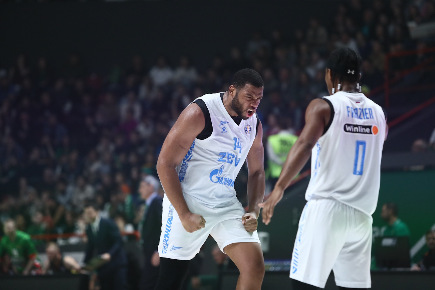 Omari Spellman and Dwayne Bacon helped Zenit to defeat UNICS