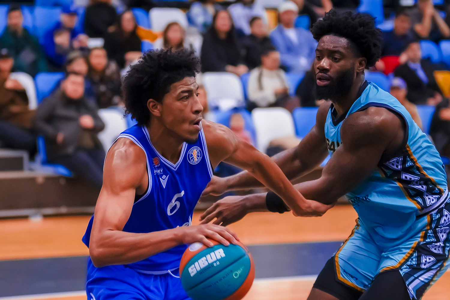 Astana made a comeback, but Enisey had the win in the end