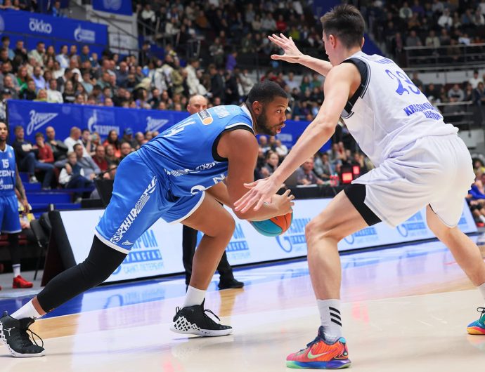 Zenit showed good three-point shooting and defeated Enisey