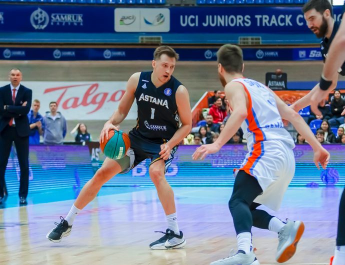 Astana gets first win of the season!