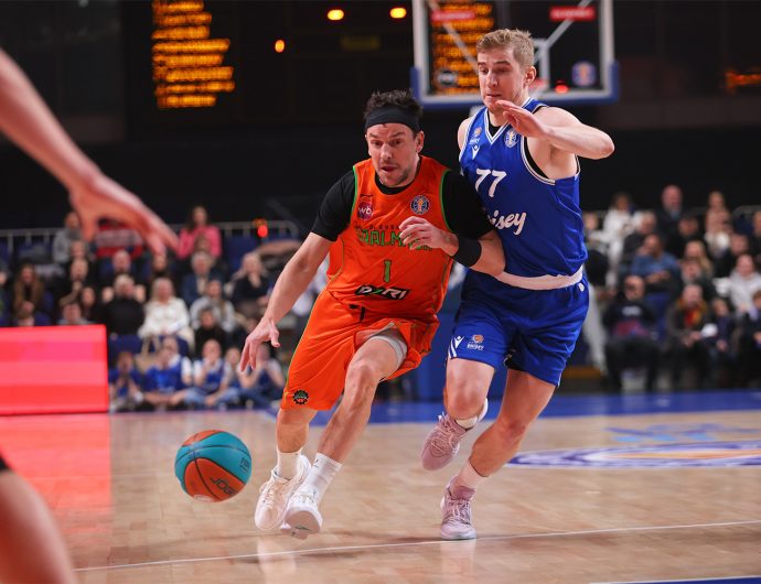 Uralmash survives in the end and gets win in Krasnoyarsk