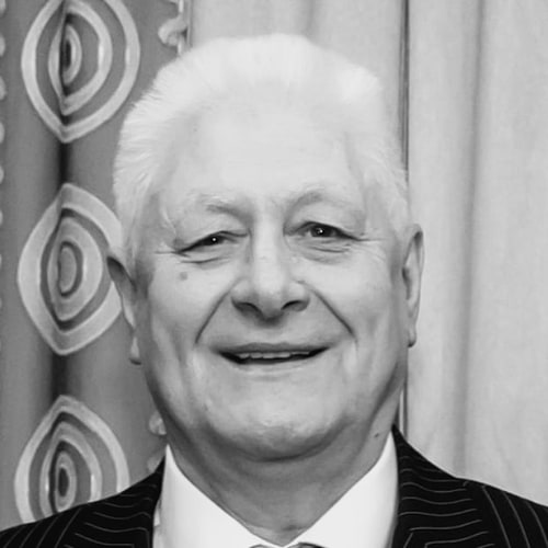 Валерий Колесников