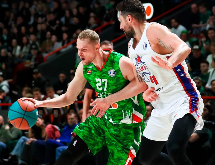 UNICS makes 13-point comeback and beats CSKA first time in season