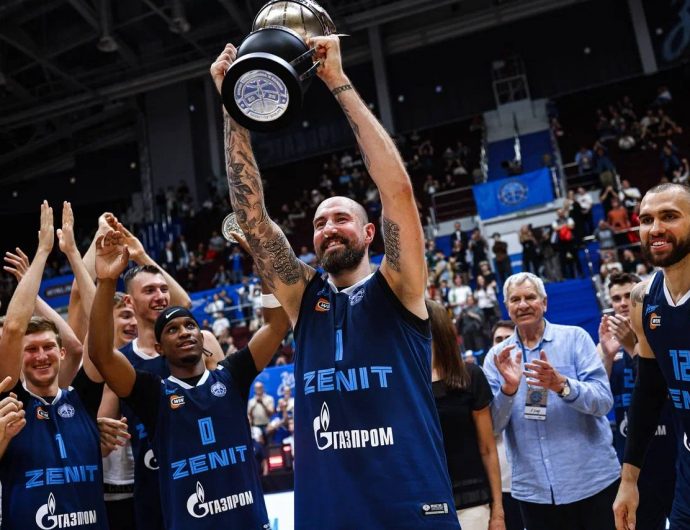 «Зенит» пятый раз подряд стал обладателем Кубка Кондрашина и Белова