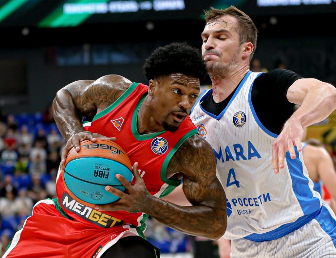 «Локо» набрал первую «сотню» и уверенно обыграл «Самару»