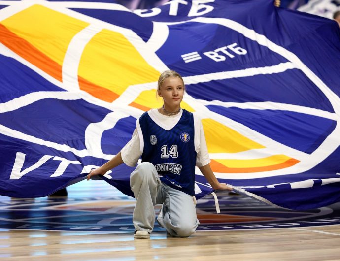 «Енисей» – «Зенит», ЦСКА сыграет с «Локомотивом-Кубань». Превью 1 ноября