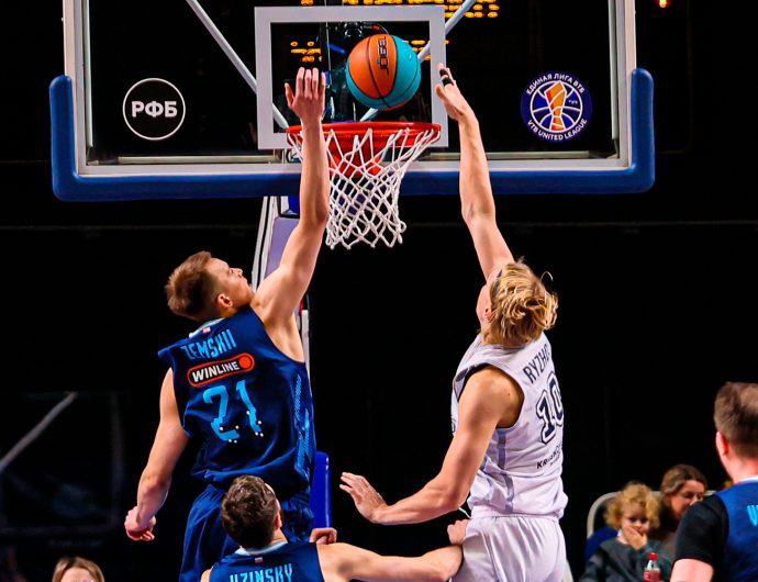 «Енисей» – «Зенит». Обзор матча и лучшие моменты