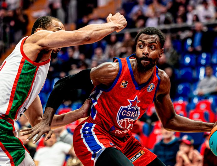 ЦСКА впервые в сезоне оформил «сотню» в победном матче с «Локо»