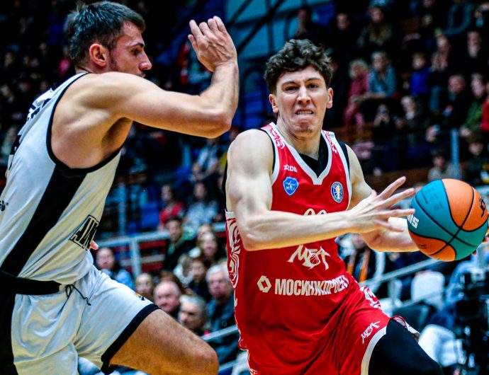 МБА-МАИ добилась тяжелой победы в Саратове