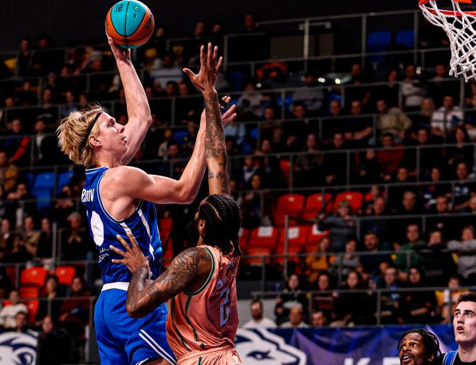 «Енисей» – «Уралмаш». Обзор матча и лучшие моменты