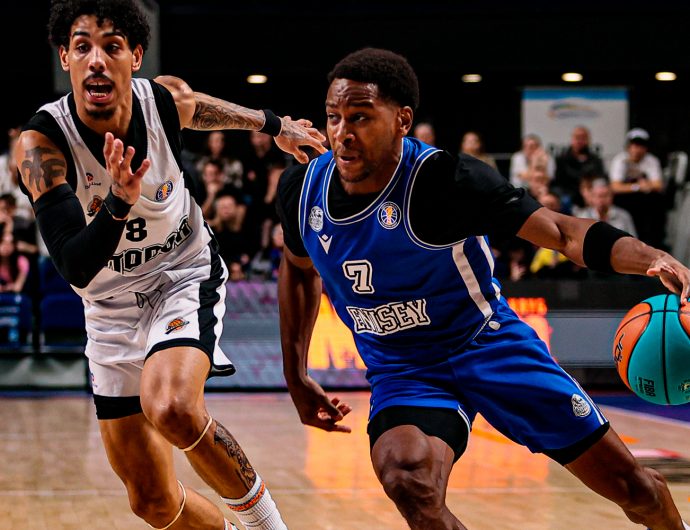 «Енисей» обыграл «Автодор» и завершил ноябрь с 4 победами