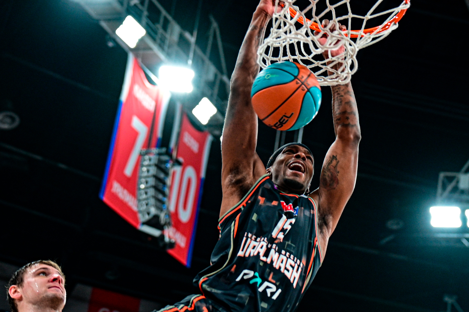 «Уралмаш» – «Пари Нижний Новгород». Обзор матча и лучшие моменты