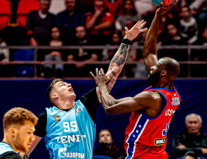 Камбэк ЦСКА с «Зенитом»: отыгрались с «-16» и вернули лидерство в чемпионате