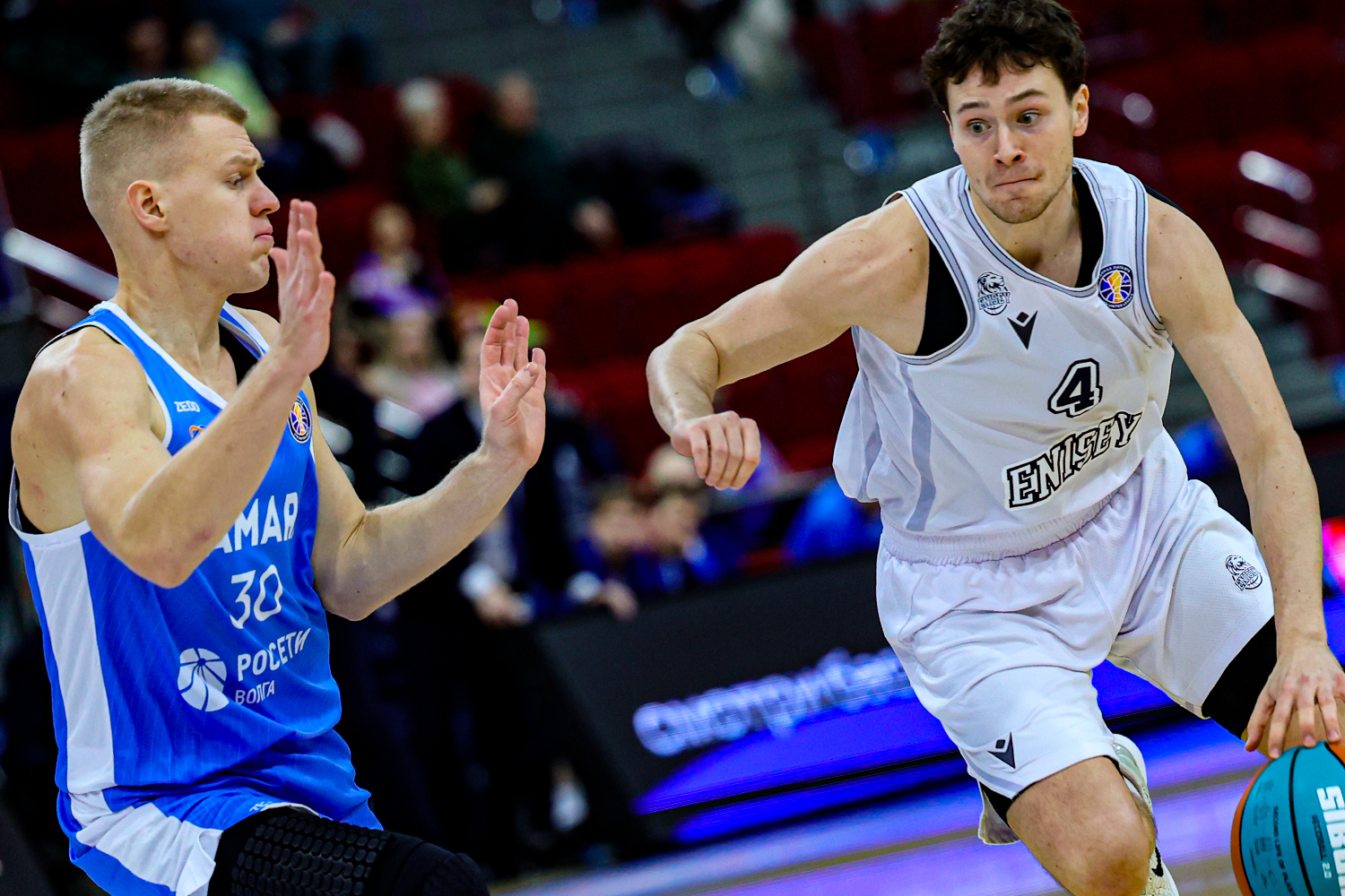 «Енисей» во второй раз в сезоне обыграл «Самару»