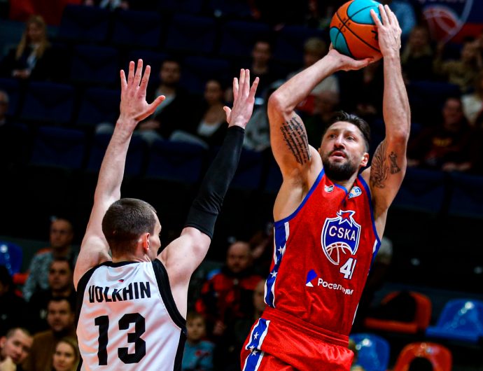 ЦСКА обыграл «Автодор» и вернулся на 1-е место