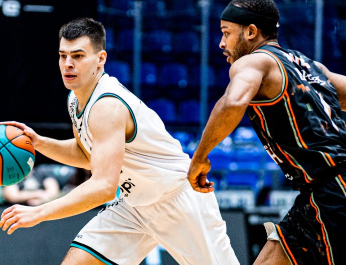 «Пари Нижний Новгород» – «Уралмаш». Обзор матча и лучшие моменты