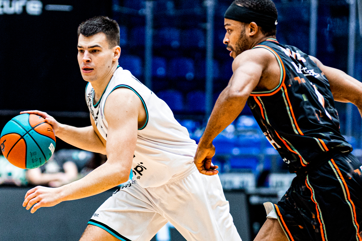 «Пари Нижний Новгород» – «Уралмаш». Обзор матча и лучшие моменты