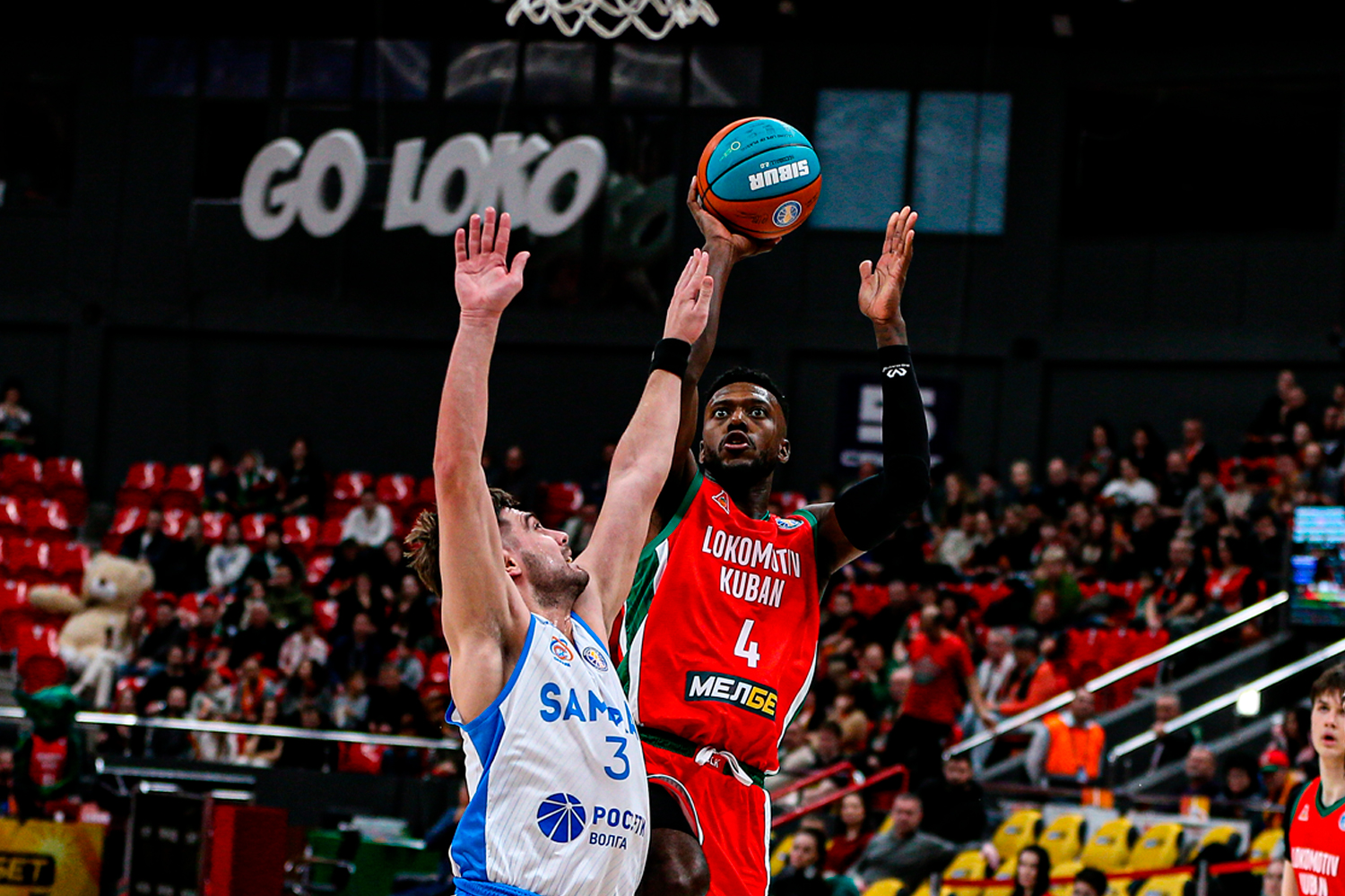 «Локо» одержал непростую победу над «Самарой»