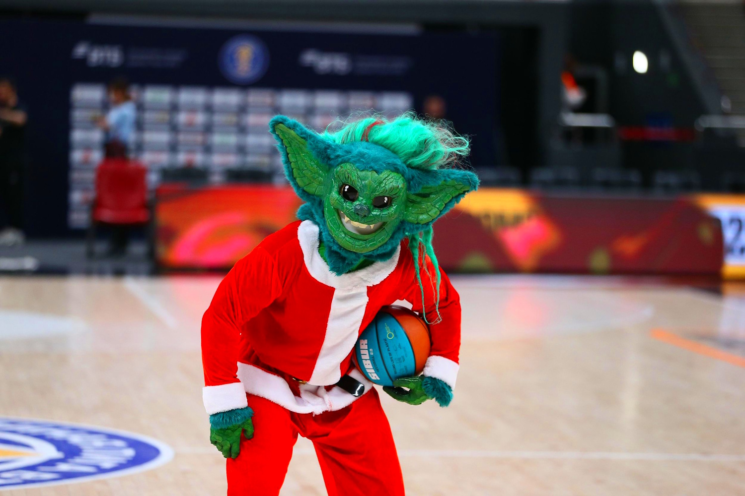 «Енисей» – «Самара», «Локо» примет «Уралмаш». Превью 7 января