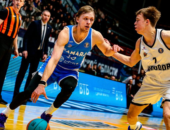 «Самара» добилась второй победы в сезоне в Саратове