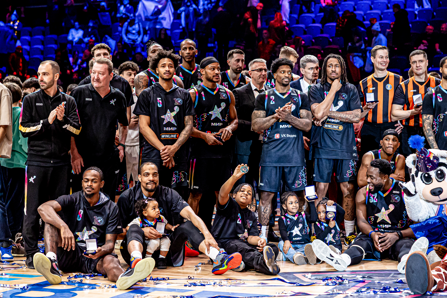 «Звезды Мира» победили «Звезд России» в 10-м Матче Звезд Лиги ВТБ