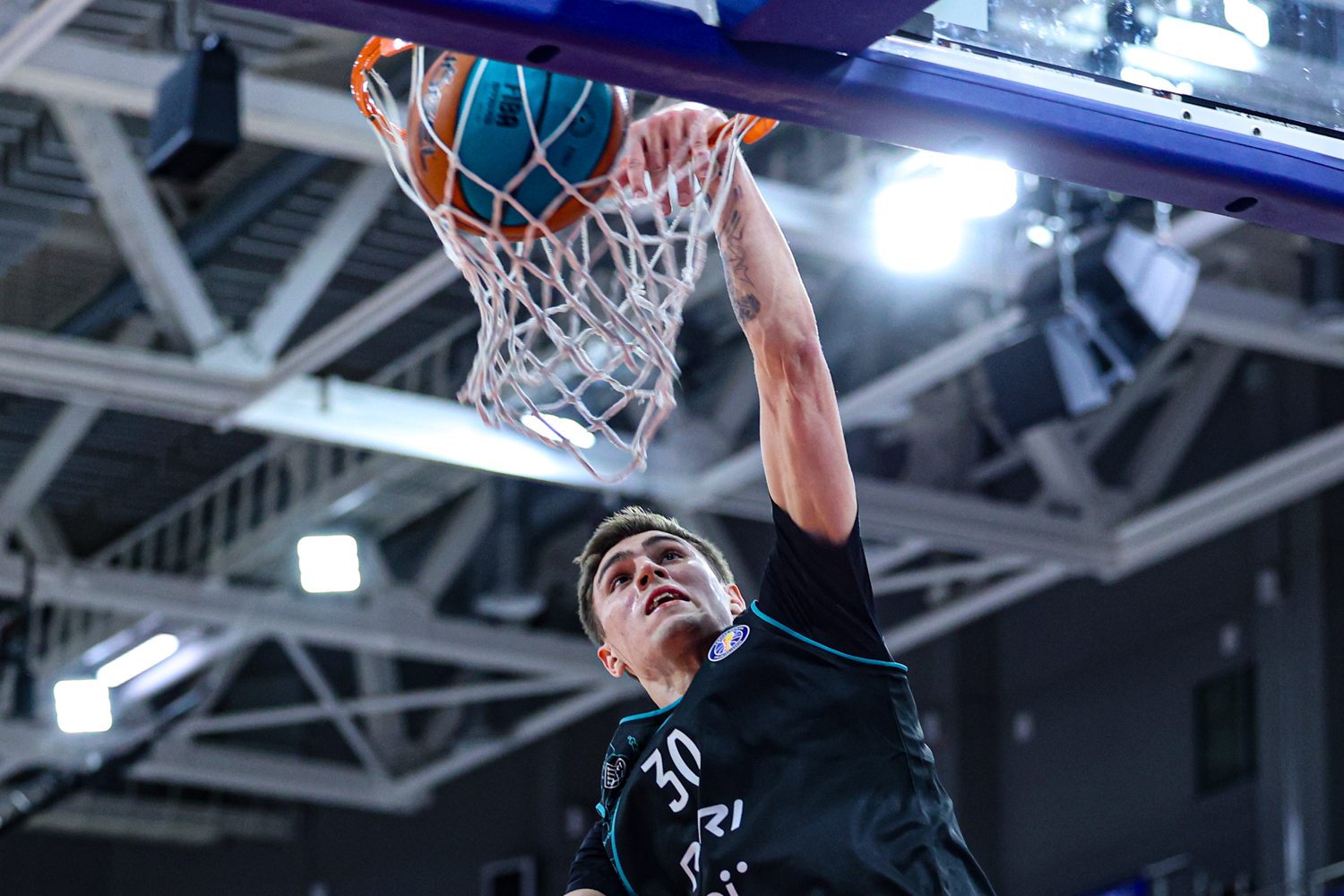 «Пари НН» впервые в сезоне обыграл «Самару»