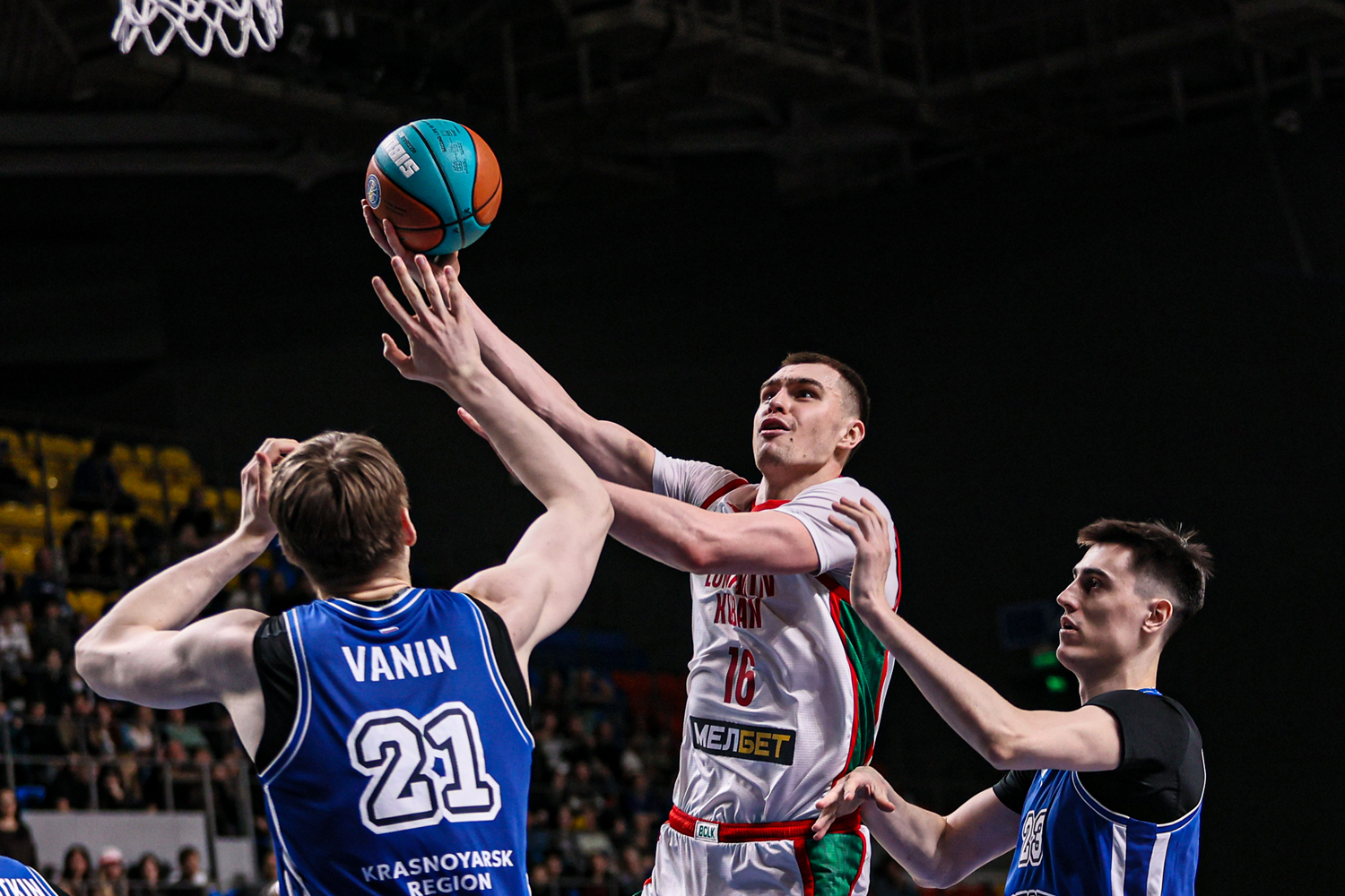 Блестящий дебют Хаджибеговича и победа «Локо» в Красноярске