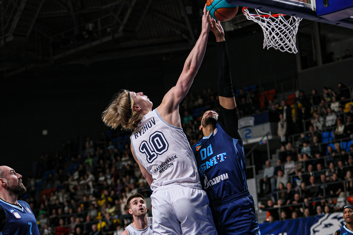 «Енисей» – «Зенит». Обзор матча и лучшие моменты