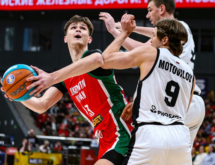 «Локо» одержал непростую победу над «Автодором»