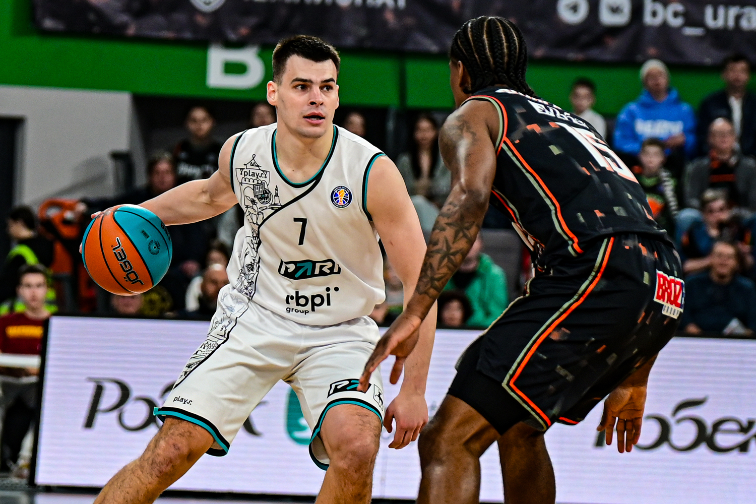 «Пари НН» впервые победил «Уралмаш»