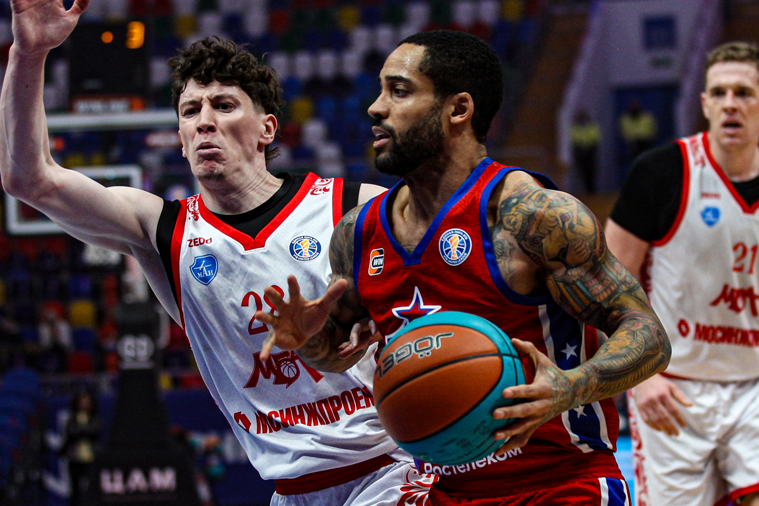 ЦСКА снова понадобился овертайм для победы в московском дерби