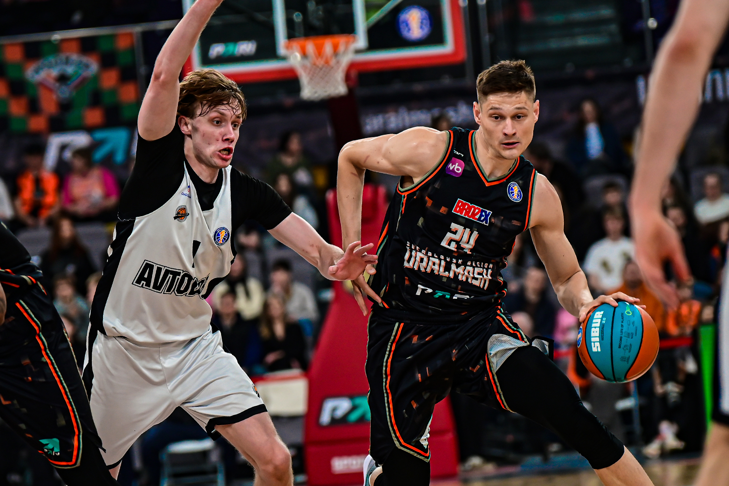 Победа «Уралмаша» расставила все команды Топ-8 по местам